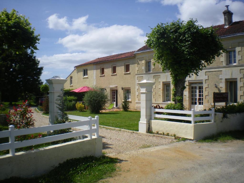Domaine Des Tilleuls Val-de-Livenne 외부 사진